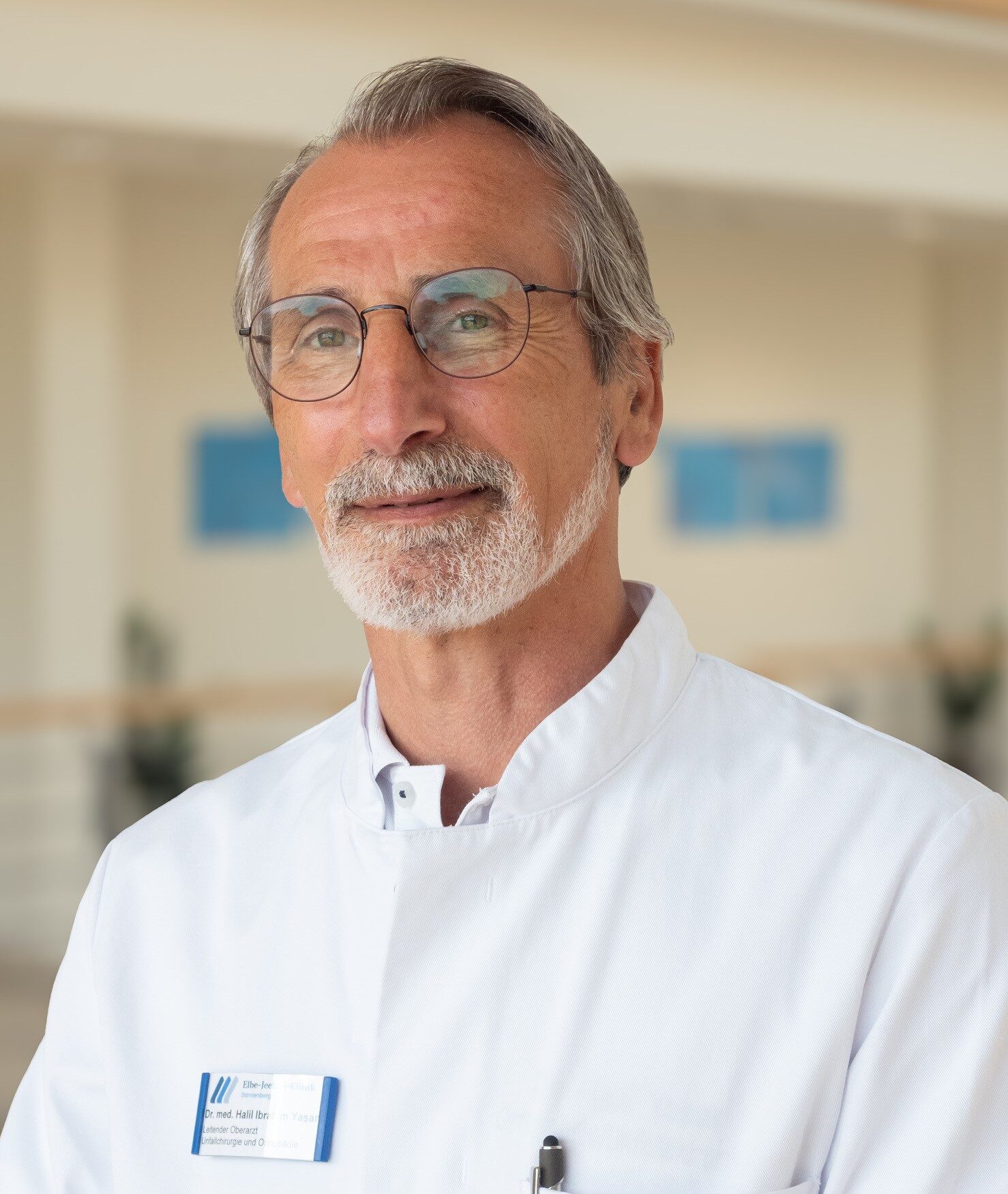 Dr. Halil Yasar